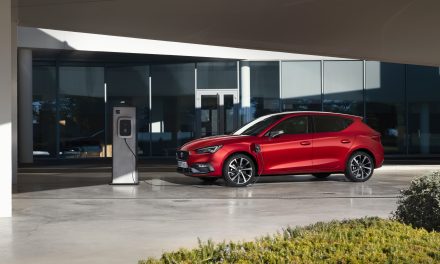 Nuevo SEAT León e-HYBRID: ya está aquí el primer modelo híbrido enchufable de la marca