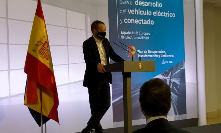 AEDIVE participa en la presentación del PERTE del vehículo eléctrico y conectado.