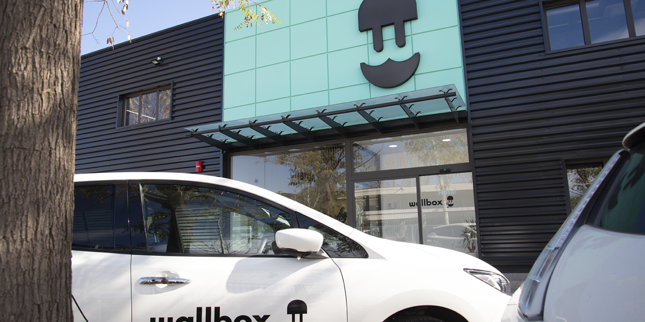 Wallbox inaugura su nueva fábrica en Barcelona