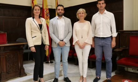 El clúster de Automoción de la Comunitat Valenciana y el Ayuntamiento de Sagunto colaborarán para afianzar las inversiones del automóvil eléctrico