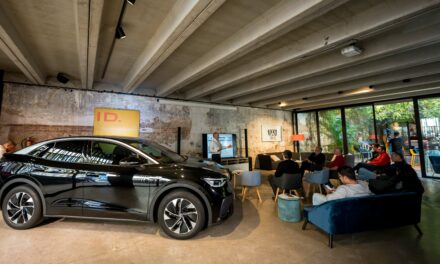 Volkswagen apuesta por la pedagogía para impulsar y  acercar la movilidad eléctrica a sus clientes