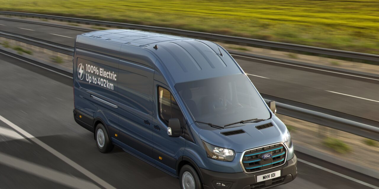 MÁS AUTONOMÍA, RECARGA MÁS RÁPIDA: FORD PRO POTENCIA LA E TRANSIT, LÍDER DE SU SEGMENTO