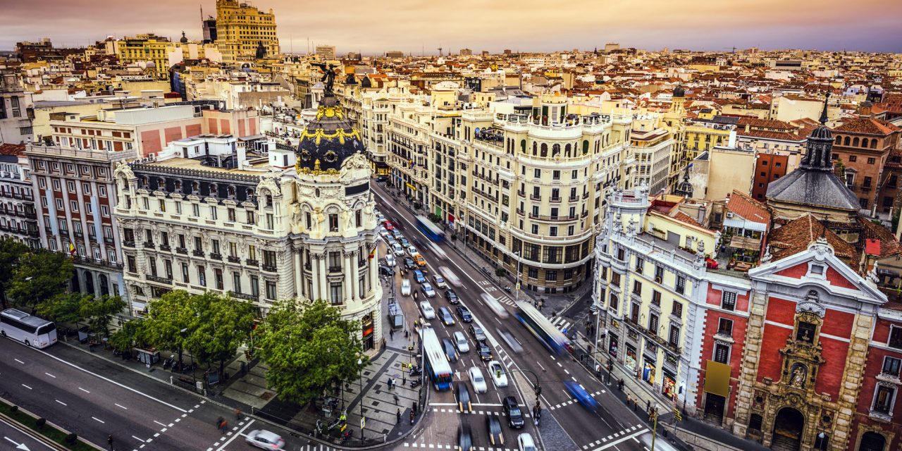 Comunidad de Madrid ofrece hasta 5.000 euros de ayuda para coches eléctricos
