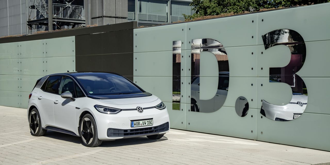 Volkswagen gana cerca de 70.000 nuevos clientes con el superventas ID3 en su primer año.