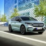 El ŠKODA ENYAQ iV gana el Volante de Oro 2021 como mejor SUV eléctrico