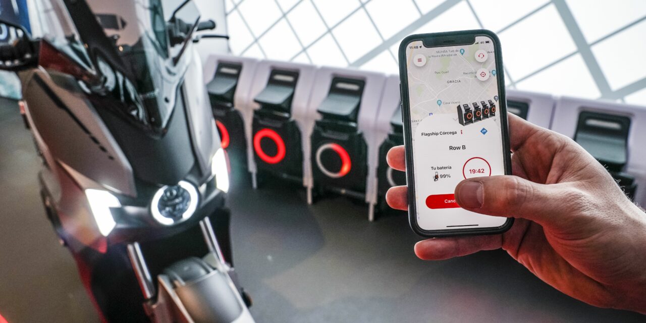 Silence lanza la primera moto con batería  extraíble y pago por uso de Europa